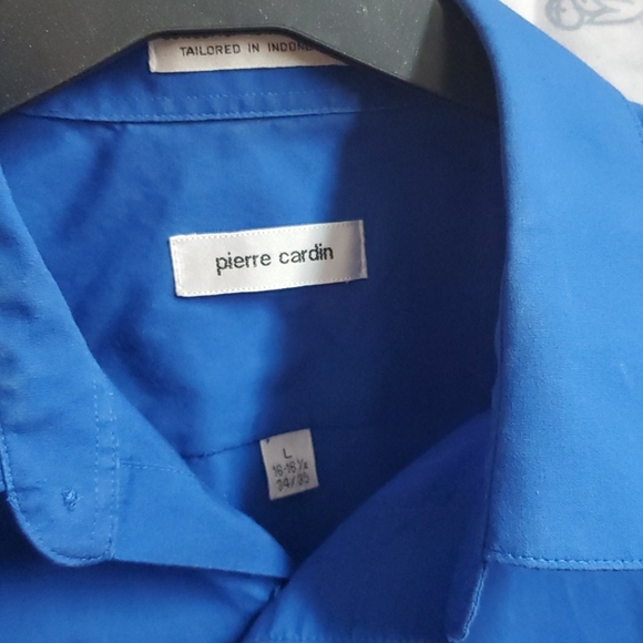 Button down blue shirt - Picture 3 of 3